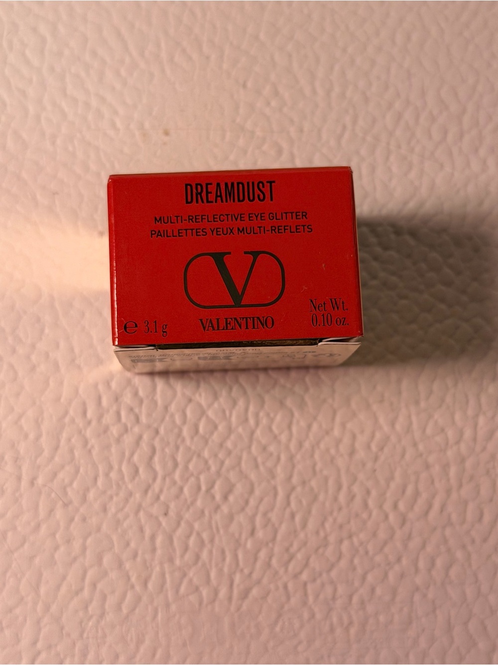 Valentino Dreamdust Multi-Reflective Eye Glitter - Red Packaging - Picture 2 of 4